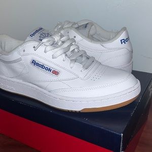 Reebook club c 85 size 9.5men